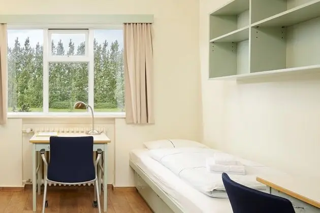 Tek Kişilik Oda, Ortak Banyo