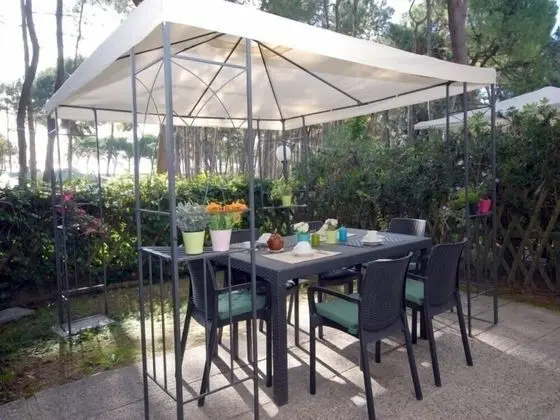 Apart Daire, 3 Yatak Odası, Bahçe Manzaralı, Zemin Kat