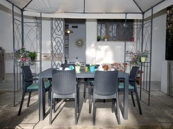 Apart Daire, 3 Yatak Odası, Bahçe Manzaralı, Zemin Kat