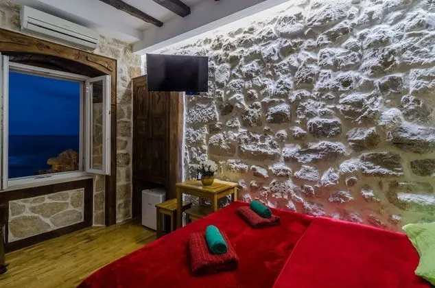 Tek Büyük Yataklı Oda, Deniz Manzaralı