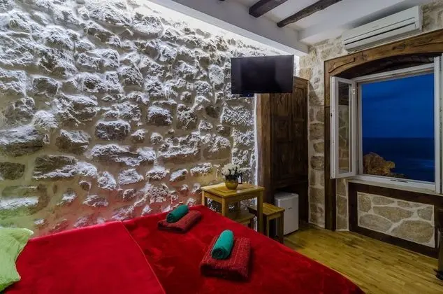 Tek Büyük Yataklı Oda, Deniz Manzaralı