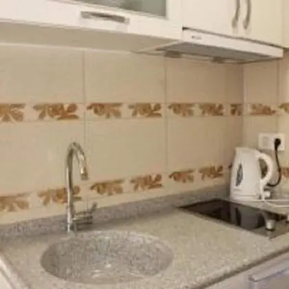 Standard Üç Kişilik Oda, Birden Çok Yatak, Bahçe Manzaralı