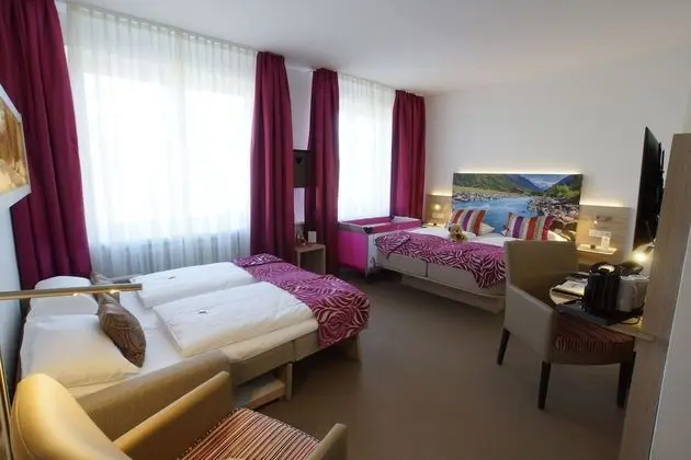 Comfort Tek Büyük Yataklı Oda