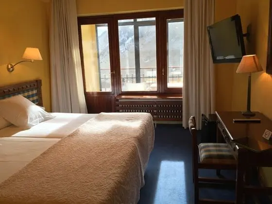 1 Çift Kişilik Veya 2 Tek Kişilik Yatak Mountain View