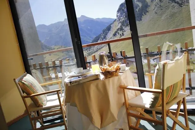 1 Çift Kişilik Veya 2 Tek Kişilik Yatak Mountain View