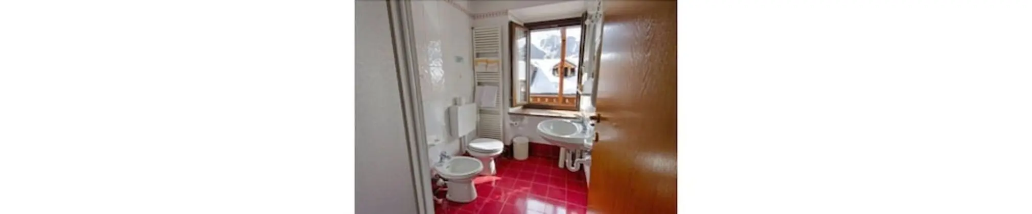 İki Ayrı Yataklı Oda, 2 Tek Kişilik Yatak