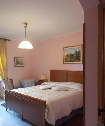 Tek Büyük Yataklı Oda, Balkon