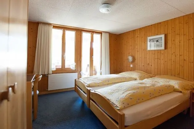 Tek Büyük Yataklı Oda, Balkon