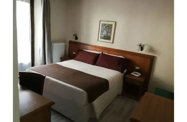 Standard Tek Büyük veya İki Ayrı Yataklı Oda, Dağ Manzaralı