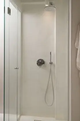 Standard Oda, Avlu Manzaralı