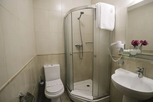 Standard Tek Büyük veya İki Ayrı Yataklı Oda