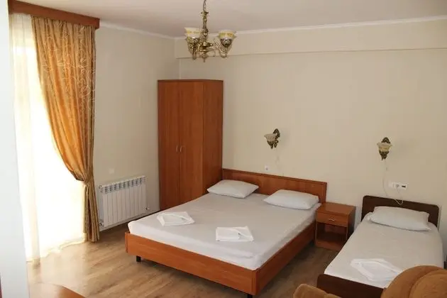 Standard Üç Kişilik Oda