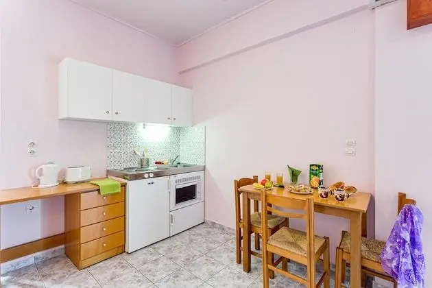 Stüdyo, Bahçe Manzaralı