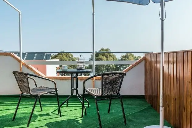 Tek Büyük Yataklı Oda, Balkon, Deniz Manzaralı