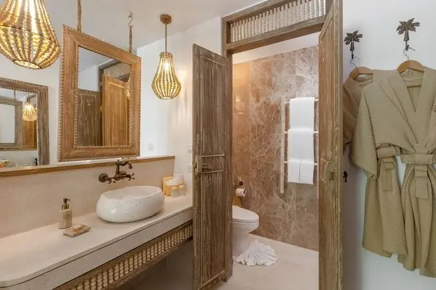 Deluxe Oda, Havuz Kullanımı