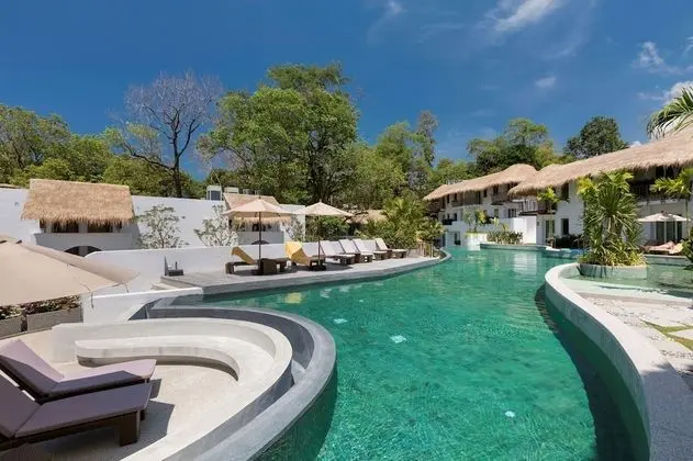 Tropical Garden Pool Access