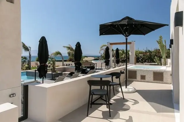 Superior Villa, 2 Yatak Odası, Sıcak Su Havuzu, Deniz Manzaralı