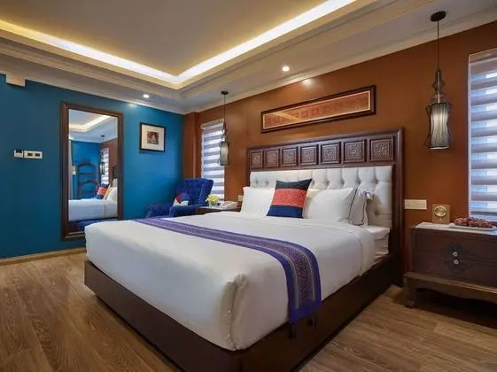 Deluxe Tek Büyük Yataklı Oda
