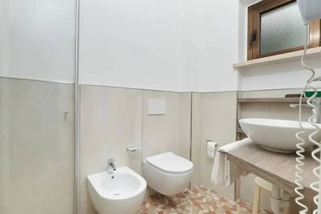 Comfort Tek Büyük veya İki Ayrı Yataklı Oda, 1 Yatak Odası, Balkon, Göl Manzaralı