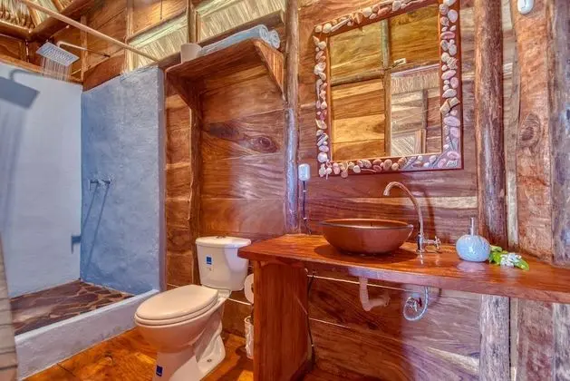 Deluxe Bungalov, 1 Yatak Odası, Bahçe Manzaralı, Bahçeli