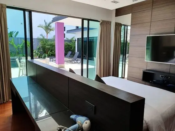 Villa with 5 bedrooms