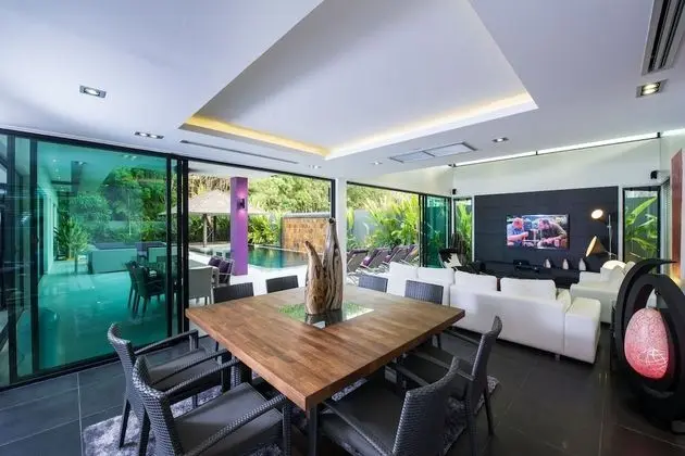 Villa with 5 bedrooms