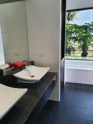 Villa with 5 bedrooms