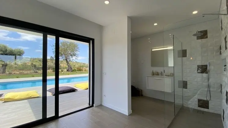 Villa, 6 Yatak Odası, Kişiye Özel Havuzlu, Bahçe Manzaralı