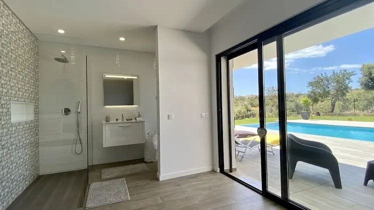 Villa, 6 Yatak Odası, Kişiye Özel Havuzlu, Bahçe Manzaralı