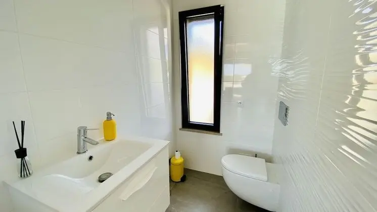 Villa, 6 Yatak Odası, Kişiye Özel Havuzlu, Bahçe Manzaralı