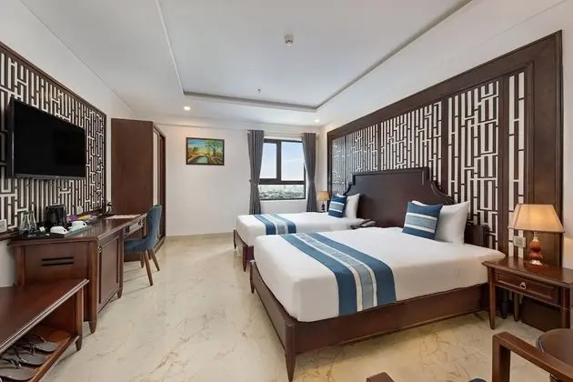 Deluxe İki Ayrı Yataklı Oda, Küvet, Şehir Manzaralı