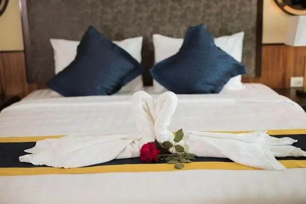 Luxury Tek Büyük Yataklı Oda