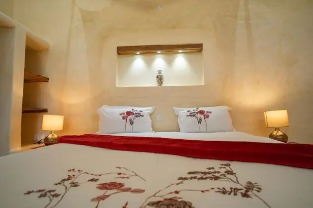 Deluxe Tek Büyük Yataklı Oda, 1 Yatak Odası, Havuz Kullanımı