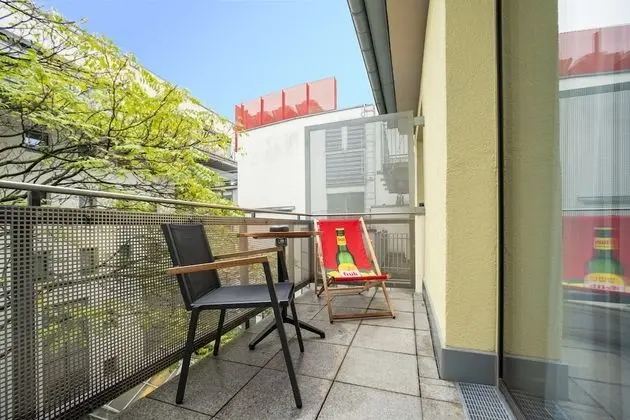 Tek Kişilik Oda, Balkon