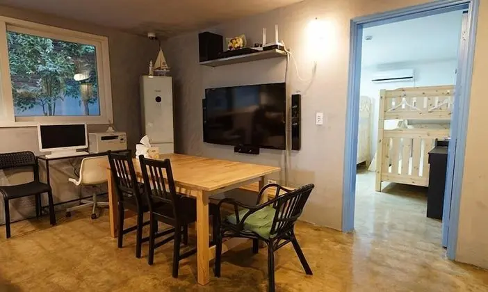 Itaewon 1F - 3 Bedrooms