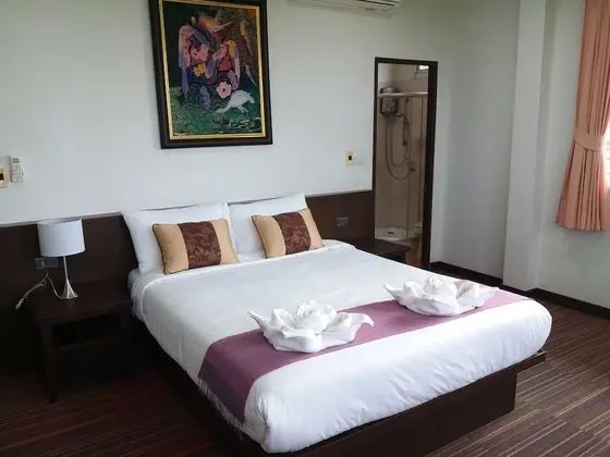 Standard King Room