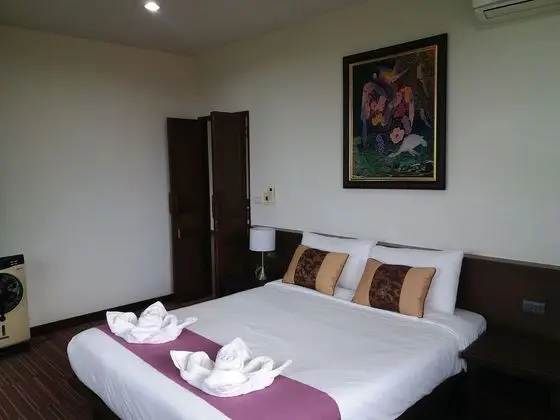 Standard King Room