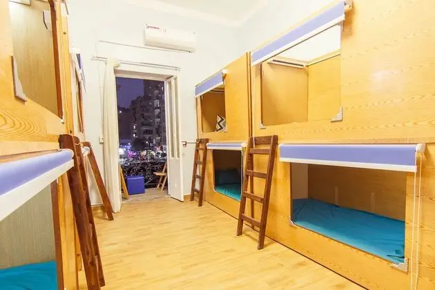 Ortak Ranzalı Oda, Sadece kadınlar için