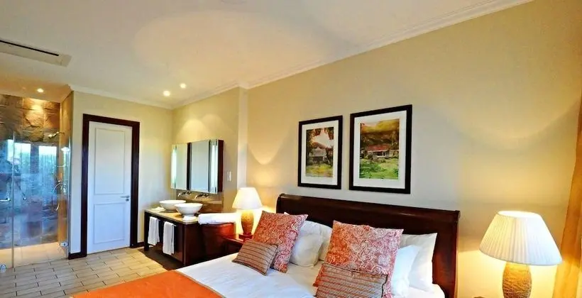 Luxury Apart Daire, 3 Yatak Odası, Plaj Manzaralı, Denize Sıfır