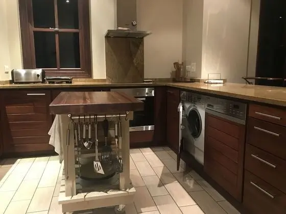 Deluxe Apart Daire, Koy Manzaralı