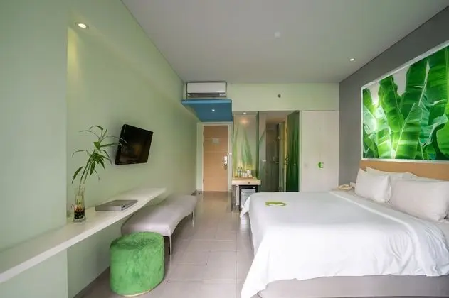 Superior Oda, Havuz Kullanımı (EDEN Pool Access)