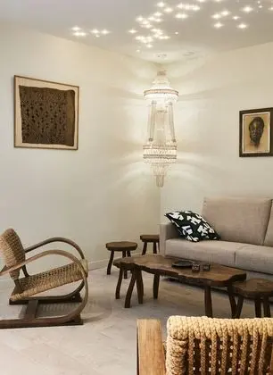 Deluxe Süit (Monceau)