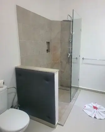 Standard Oda, 1 En Büyük (King) Boy Yatak