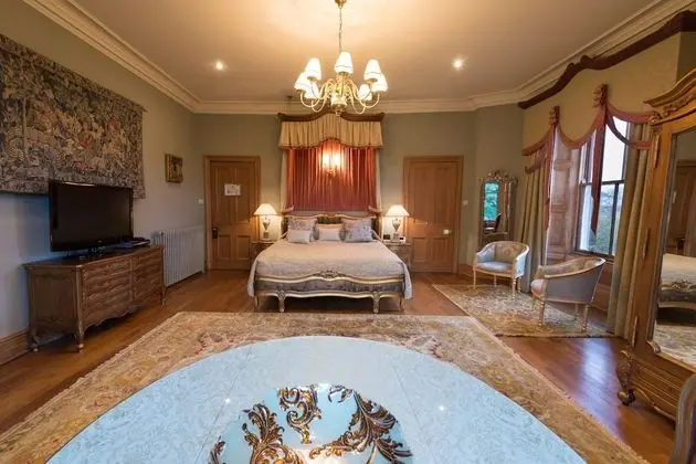 Romantic Süit, Bahçe Manzaralı