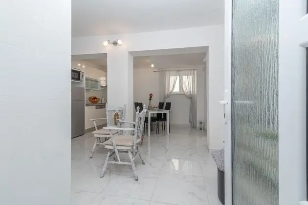 Apart Daire, 2 Yatak Odası, Kişiye Özel Havuzlu