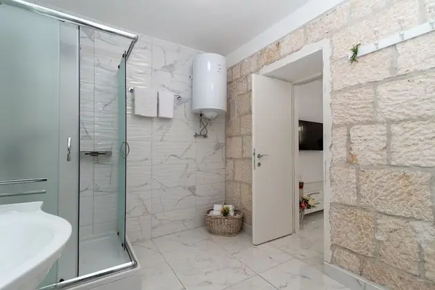 Apart Daire, 2 Yatak Odası, Kişiye Özel Havuzlu
