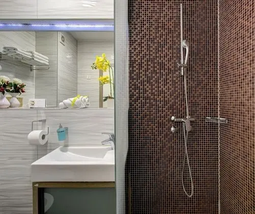 Üç Kişilik Oda, Birden Çok Yatak, Balkon, Şehir Manzaralı