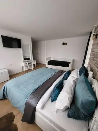 Deluxe Üç Kişilik Oda