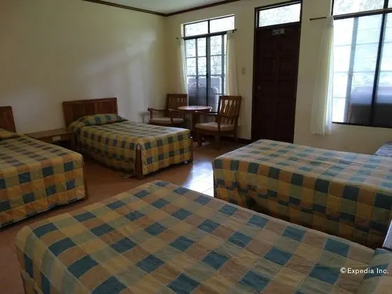 Deluxe Dört Kişilik Oda