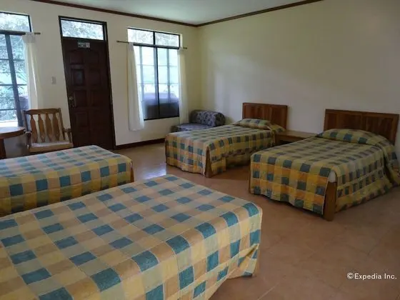 Deluxe Dört Kişilik Oda